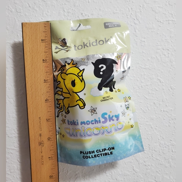 NWT Tokidoki - Toki Mochi Sky Unicorno Mystery Bag - Picture 4 of 5